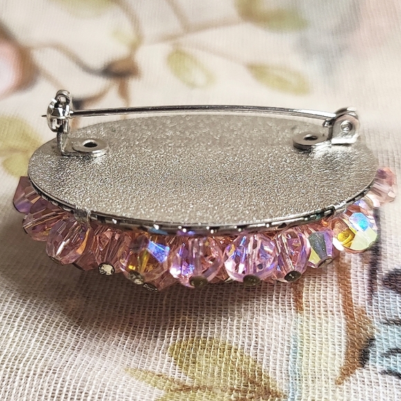 Pink Aurora Borealis Bicone Huge Oval Crystal Silver Tone Vintage Brooch Pin - Picture 3 of 11